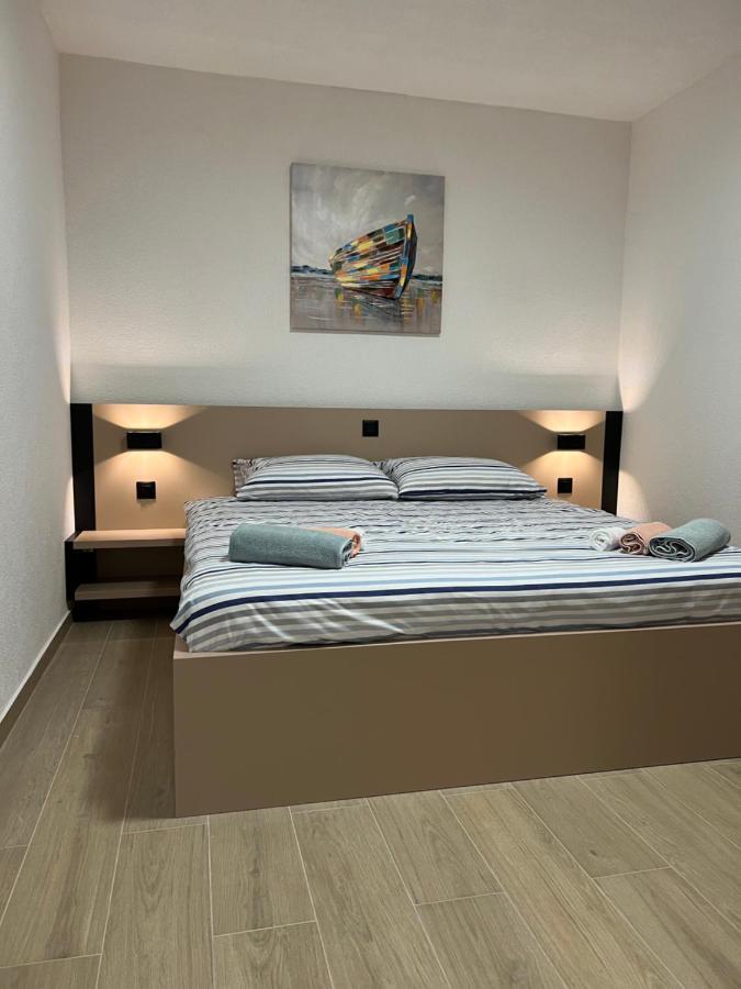 Villa Viktorija Galovac  外观 照片