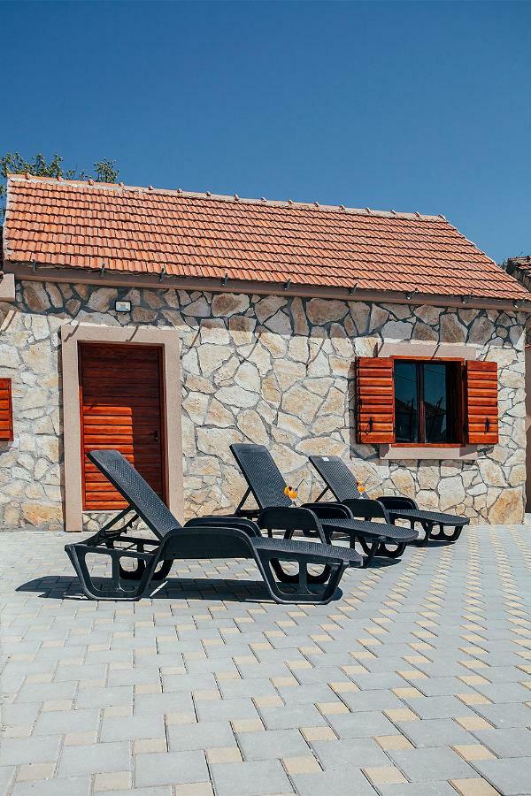 Villa Viktorija Galovac  外观 照片